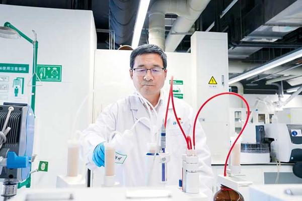 新气象|减碳路上的“捕碳高手”探访高效灵活煤电及碳捕集利用封存全国重点实验室(图2) 新气象|减碳路上的“捕碳高手”探访高效灵活煤电及碳捕集利用封存全国重点实验室(图2)