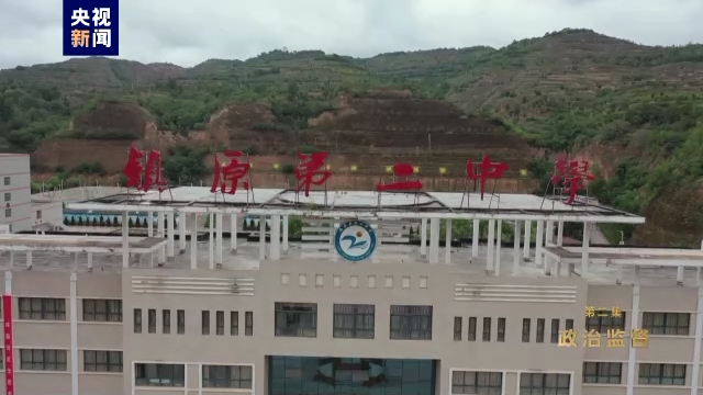 甘肃贫困县贪官:哥哥当县长弟弟揽工程,水果箱里收百万元(图2) 甘肃贫困县贪官:哥哥当县长弟弟揽工程,水果箱里收百万元(图2)