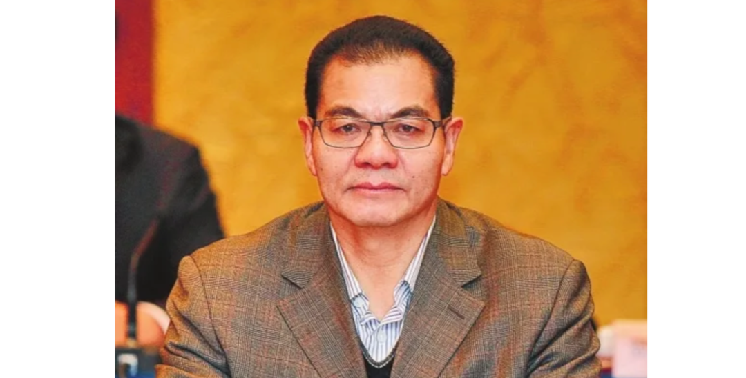 烟草系统巨震,一天内3人被查!(图4) 烟草系统巨震,一天内3人被查!(图4)
