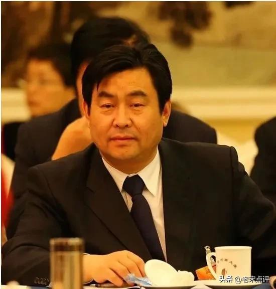 反腐“三连发”,3名厅级干部被查,周口原市长辞职10年后被查(图2) 反腐“三连发”,3名厅级干部被查,周口原市长辞职10年后被查(图2)