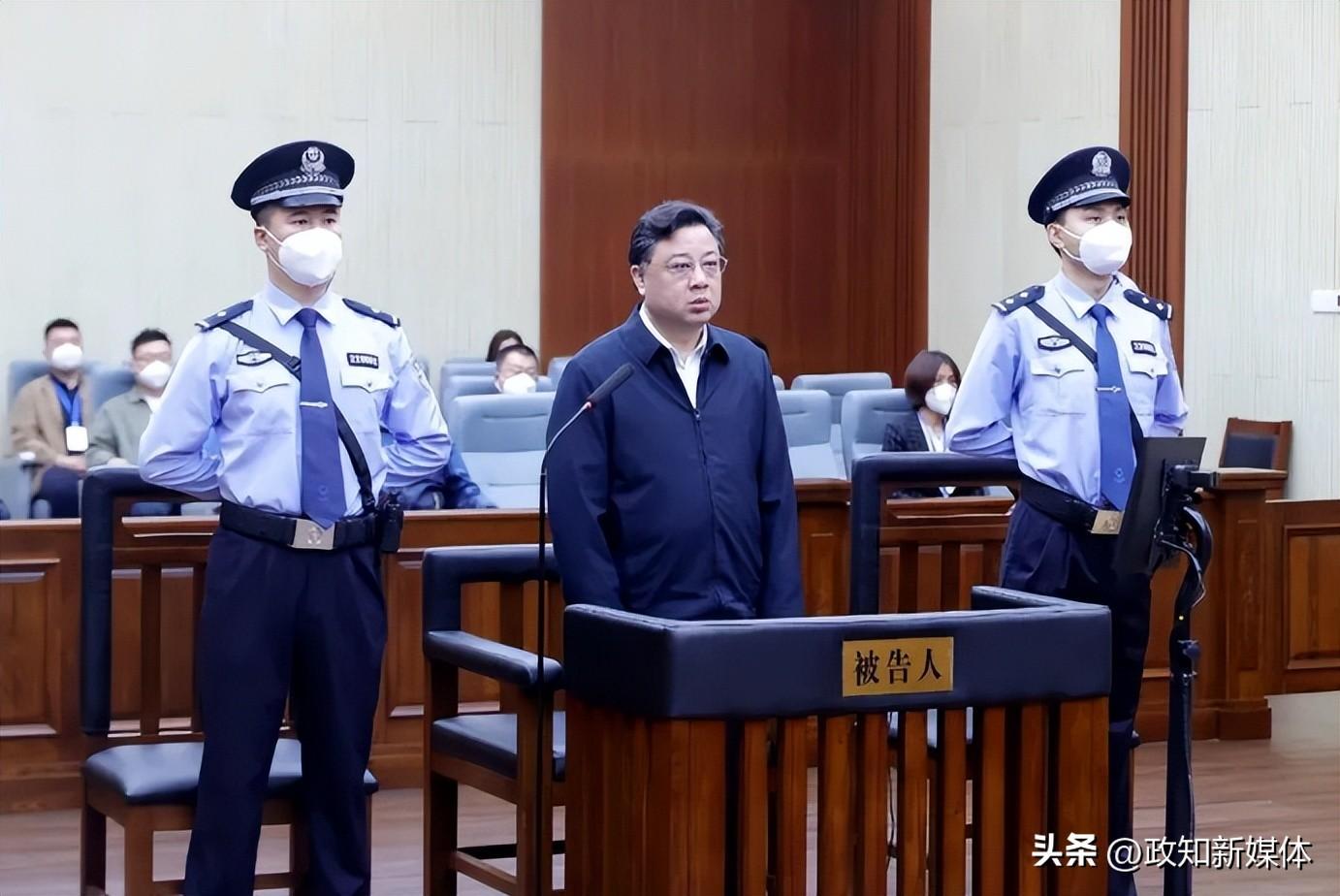 再提周永康、孙力军!中央政法委钟政声重磅发文,透露反腐重点新方向(图2) 再提周永康、孙力军!中央政法委钟政声重磅发文,透露反腐重点新方向(图2)