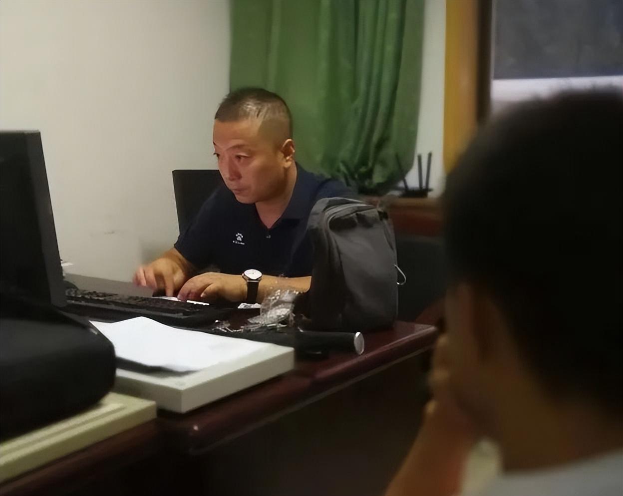 这位咸阳民警获全国“扫黄打非”先进个人表彰(图3) 这位咸阳民警获全国“扫黄打非”先进个人表彰(图3)