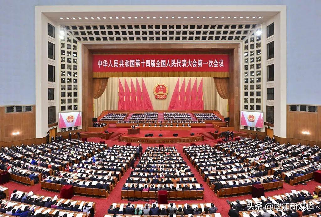 中国政坛将形成“新阵容”!(图2) 中国政坛将形成“新阵容”!(图2)