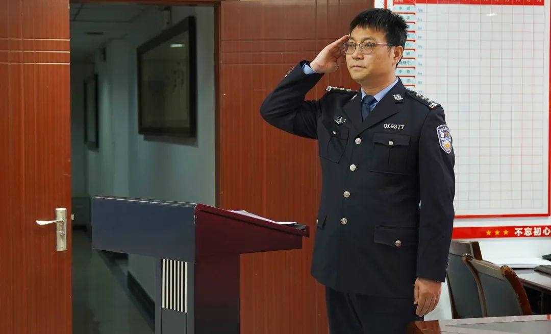【西安碑林公安】“三大”建铁军 | 社区民警大比武 练就服务好本领(图6) 【西安碑林公安】“三大”建铁军 | 社区民警大比武 练就服务好本领(图6)