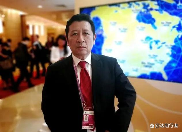 重磅,原PPP基金董事长周成跃落马被查,曾掌管1800亿的金融国企(图4) 重磅,原PPP基金董事长周成跃落马被查,曾掌管1800亿的金融国企(图4)