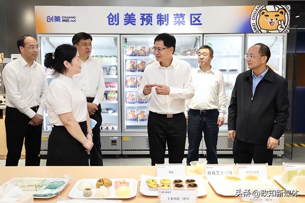 省级党委书记假期来了次“说走就走”的随机检查(图2) 省级党委书记假期来了次“说走就走”的随机检查(图2)