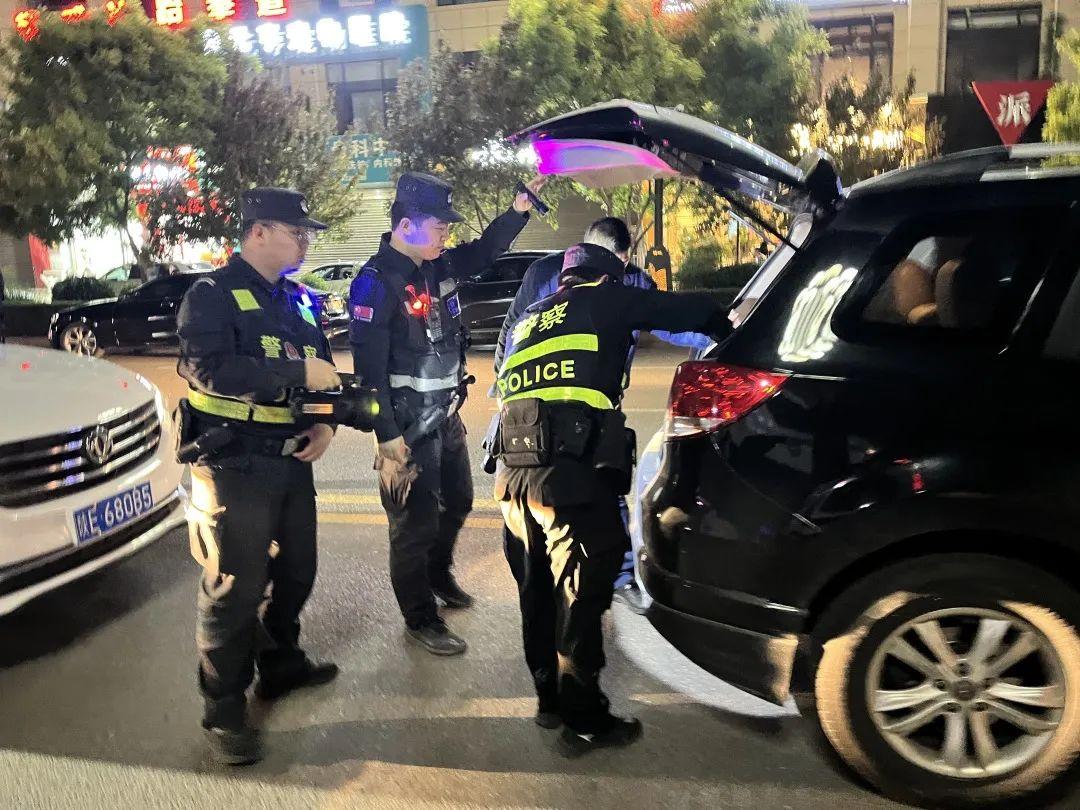 【两大专项行动】韩城公安:多措并举 “一体化”推进春季治安清查整治专项行动提质增效(图5) 【两大专项行动】韩城公安:多措并举 “一体化”推进春季治安清查整治专项行动提质增效(图5)