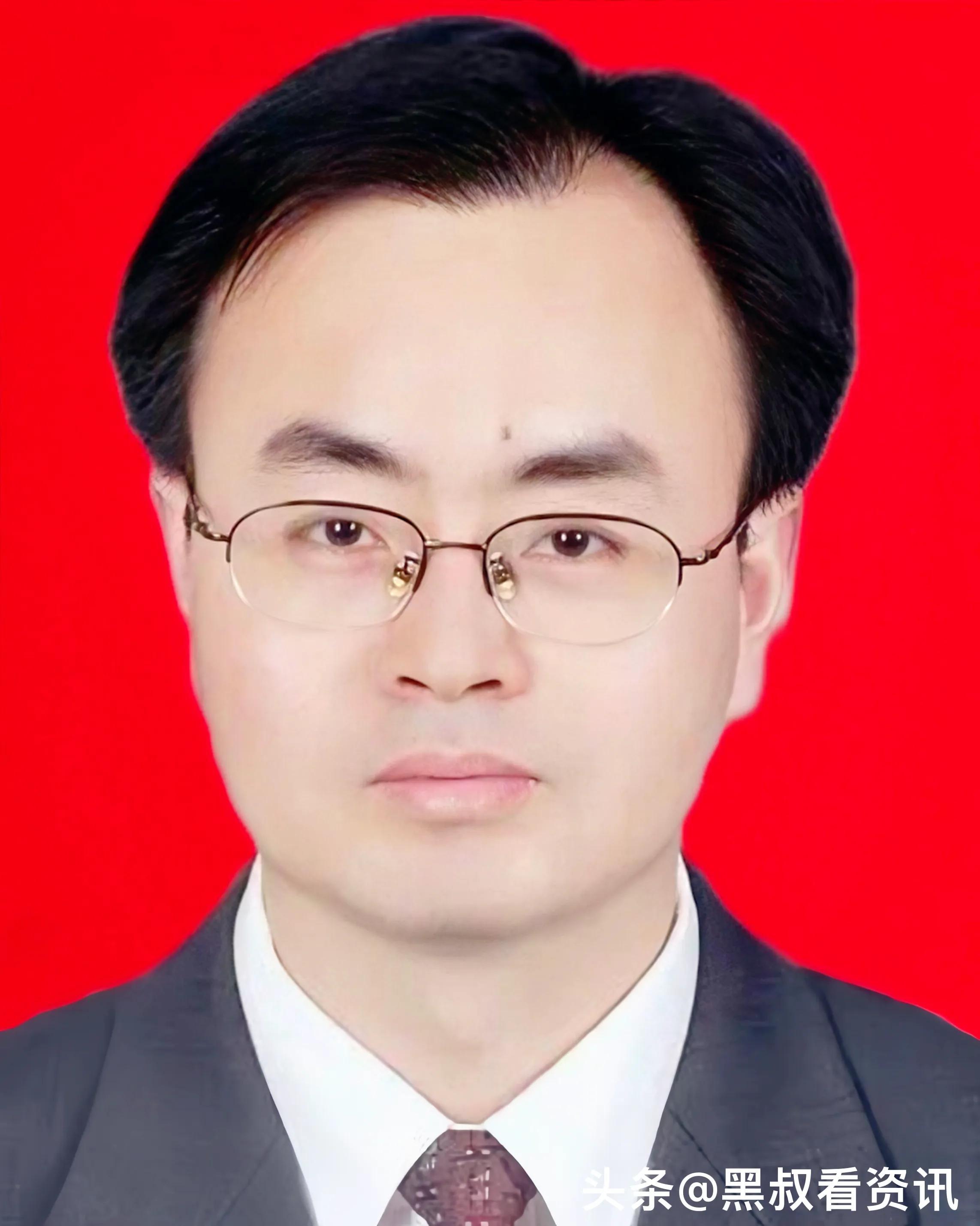 突发!5月19日上午,山西警界“巨虎”被查,知法犯法,罪加一等(图7) 突发!5月19日上午,山西警界“巨虎”被查,知法犯法,罪加一等(图7)